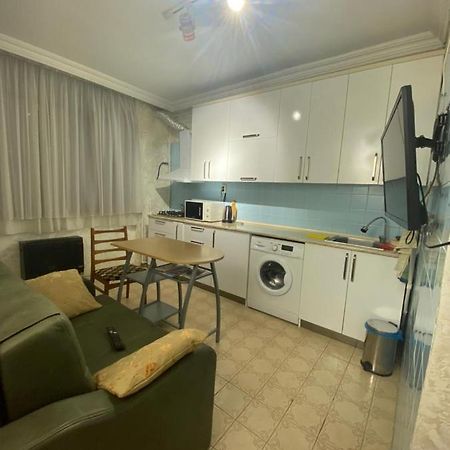 Apartment Ge Zvezda Batumi Exteriér fotografie