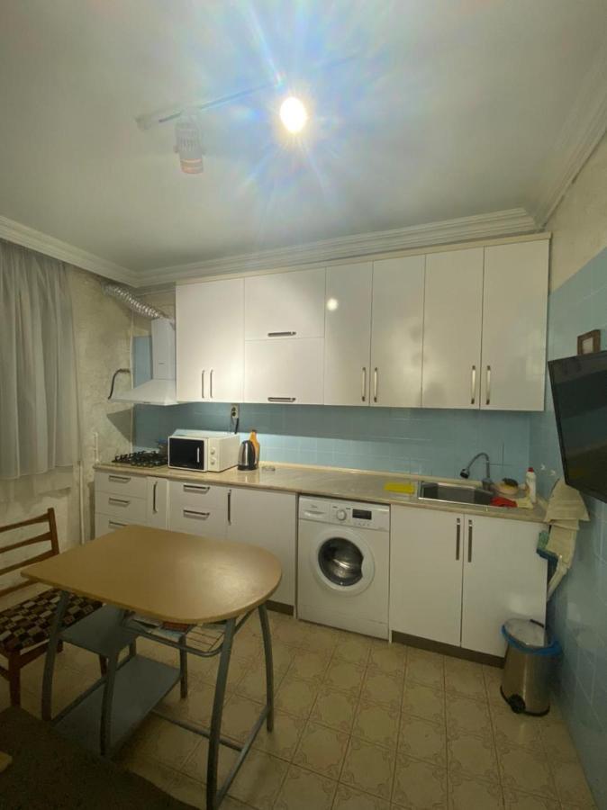 Apartment Ge Zvezda Batumi Exteriér fotografie