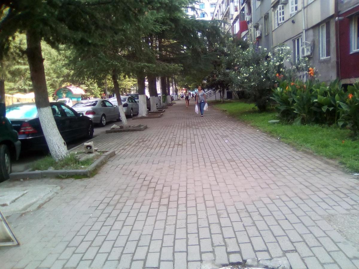 Apartment Ge Zvezda Batumi Exteriér fotografie